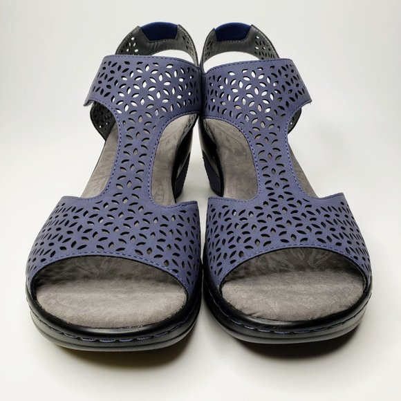 JBU by Jambu Chloe Perforated Sandals Navy 12 New - Picture 4 of 12